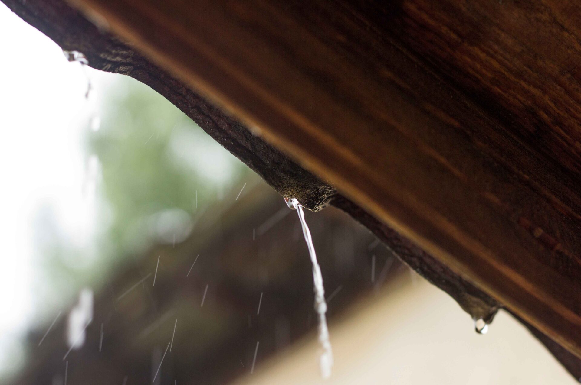 water flows from the roof