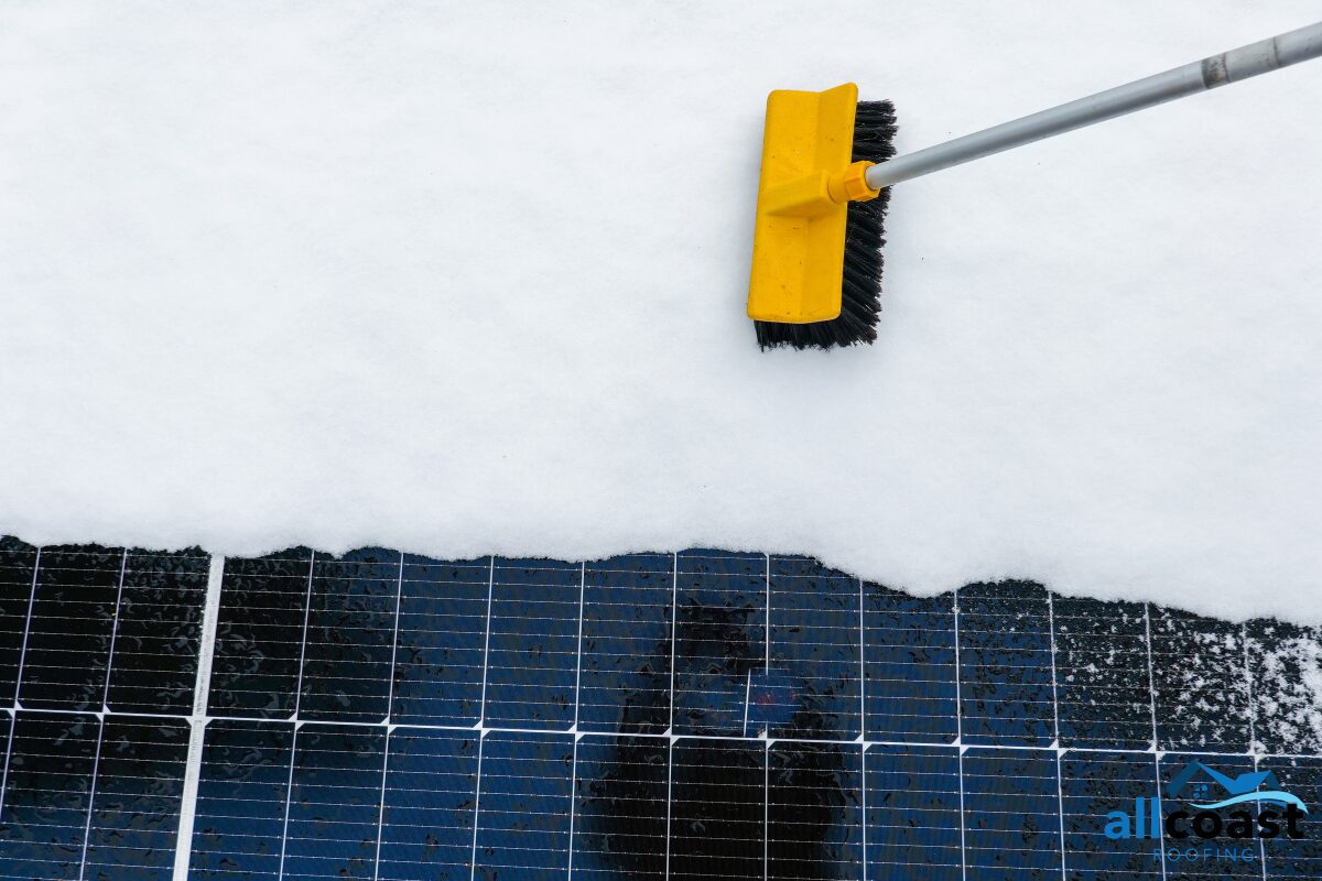 cleaning solar panel